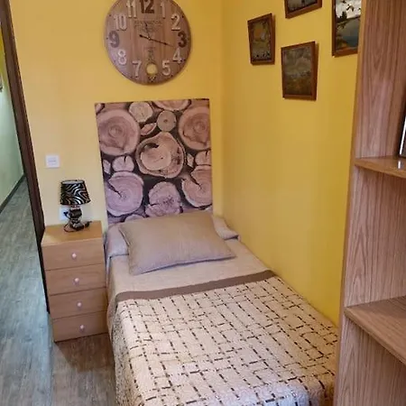 Apartamento Antiguo Palomera León